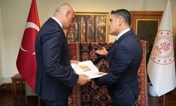 5 Asırlık Uşak Halısı, 30 Yıl Sonra Evine Döndü