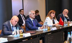 Bakan Uraloğlu ve Mariam Kvrivishvili görüştü