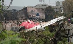 Hindistan'da Boeing uçakları için kontrol kararı