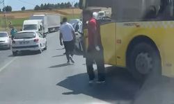İETT otobüsü ve otomobil çarpıştı