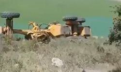 Sivas'ta otomobil uçuruma sürüklendi