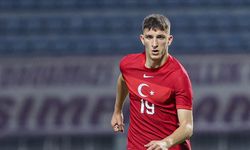 Galatasaray'dan Yerli Stoper Bombası