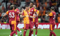 Galatasaray'da tarihi maç... Yıldızlar imza atıyor