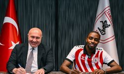 Samsunspor, Makoumbou ile 4 Yıllık Sözleşme İmzaladı