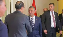 Özgür Özel ve İbrahim Kalın TBMM’de Bir Araya Geldi