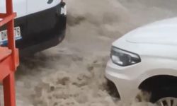 Ankara'da çoğu semt sel ile mücadele ediyor!
