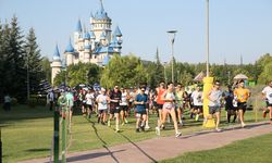 ETİ Lifalif 6. Uluslararası Eskişehir Yarı Maratonu ve Spor Festivali’nin startı verildi