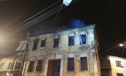Balıkesir'de bina yangını