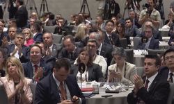 "Her adımı dikkatle hesap edilmiş ince bir siyaset izliyoruz"