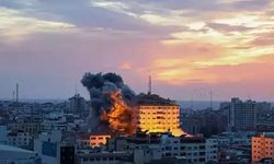 İsrail, Yemen'in başkenti Sana'ya hava saldırısı düzenledi