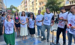 Karşıyaka Belediyesi işçi ve memurlarından iş bırakma eylemi