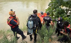 Sakarya Nehri'nde kaybolan kişi aranıyor