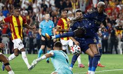 Fenerbahçe Göztepe Deplasmanında fırsatı tepti
