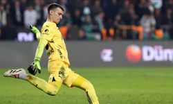 Fenerbahçe'de Livakovic'e Premier Lig’den Sürpriz Teklif