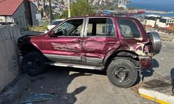 Park halindeki otomobile çarptı