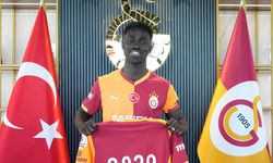 Galatasaray Savunma Duvarını Sağlama Aldı