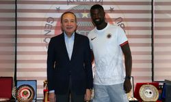 Gençlerbirliği, M’baye Niang'ı kadrosuna kattı