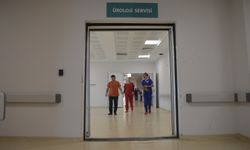 6 kiloluk böbreğini aldırdı, hayata geri döndü