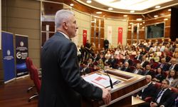 Bakan Bolat, Tüketici Konseyi Toplantısı'nda Konuştu