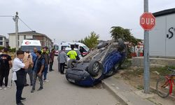 Cip ile hafif ticari araç çarpıştı: 3 kişi yaralandı