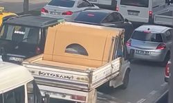 Çöp kamyonunun altından kalmaktan kıl payı kurtuldu