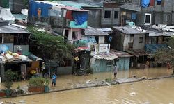 Filipinler'de ‘Ragasa’ tayfunu yaklaşırken alarm seviyesi yükseldi