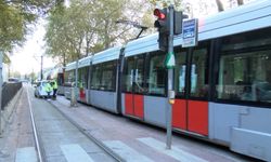 İstanbul’da tramvay yayaya çarptı