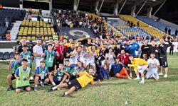 Menemen FK'nın zirvede iddialı