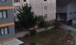 Sultanbeyli'de bina çatısında yangın çıktı