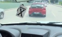 Trafikte makas atıp yarıştılar; o anları kayda aldılar