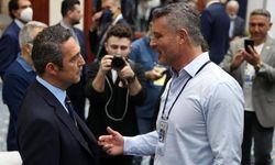 Fenerbahçe Başkanını Seçiyor: Koç ile  Saran Karşı Karşıya