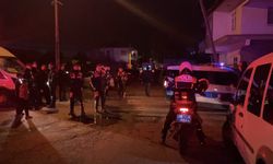 Bakkalda çıkan tartışma bıçaklı kavgaya dönüştü: 1 kişi yaralandı