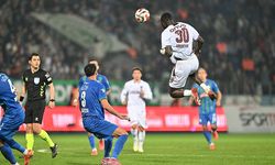 Fatih Tekke yönetimindeki Trabzonspor zirveye oynuyor