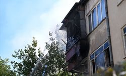 Kayseri'de 2 katlı binada çıkan yangın evde hasara yol açtı