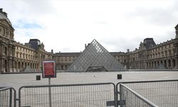 Louvre Müzesi soygunuyla bağlantılı 2 kişi gözaltında