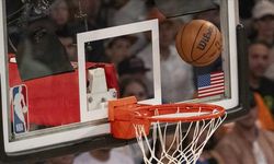 NBA'de San Antonio Spurs'tan Muhteşem Galibiyet
