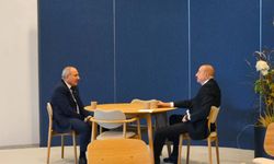Aliyev ile Paşinyan, Kopenhag'da buluştu