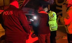 Alkollü yakalandı, polislere ricada bulundu