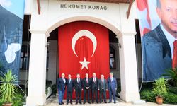Cumhuriyet'in İlk Türk Bayraklarından Biri