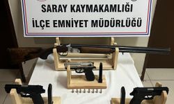 Evlerine kurdukları sistemle uyuşturucu üreten şüpheliler yakalandı