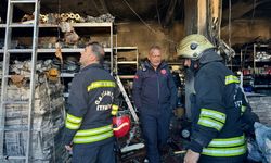 Gaziantep'te hırdavat dükkanında çıkan yangın 2 saatte söndürüldü