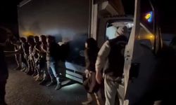 Hatay'da kaçak göçmen operasyonu: 2 organizatör tutuklandı