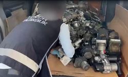 İzmir'de kaçakçılık operasyonu