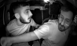 İzmir’de Taksi Şoförü Emekli Polise Yumruklu Saldırı
