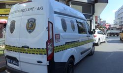 Kuyumcu dükkanından 4 kilo altın çaldılar