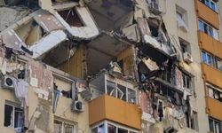Romanya'da apartmanda korkutan patlama