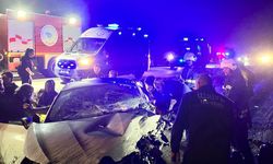 Tekirdağ'da 2 Otomobil Çarpıştı