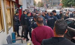 Trafikte yol verme kavgası kanlı bitti: 1 yaralı