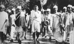 'Büyük Ruh' Mahatma Gandhi