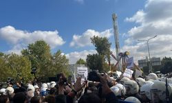 Ankara Garı Anmasında Arbede